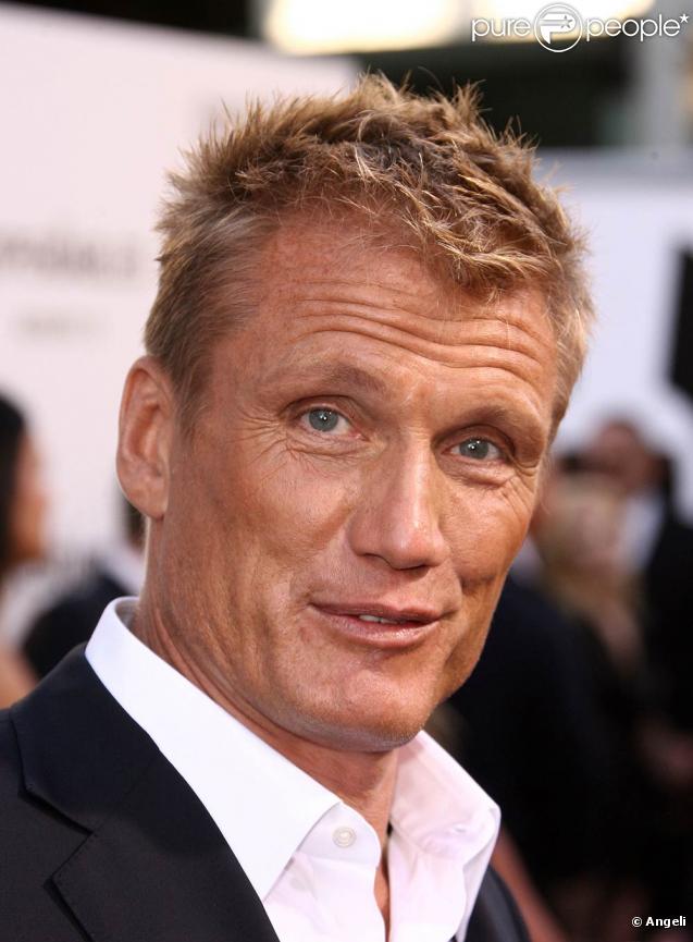 Dolph Lundgren, lors de l'avant-première de The Expendables , au Graumann's Chinese Theatre d'Hollywood, à Los Angeles, le 3 août 2010.