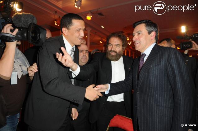 http://static1.purepeople.com/articles/0/49/36/0/@/358604-l-imam-hassen-chalghoumi-avec-francois-637x0-2.jpg